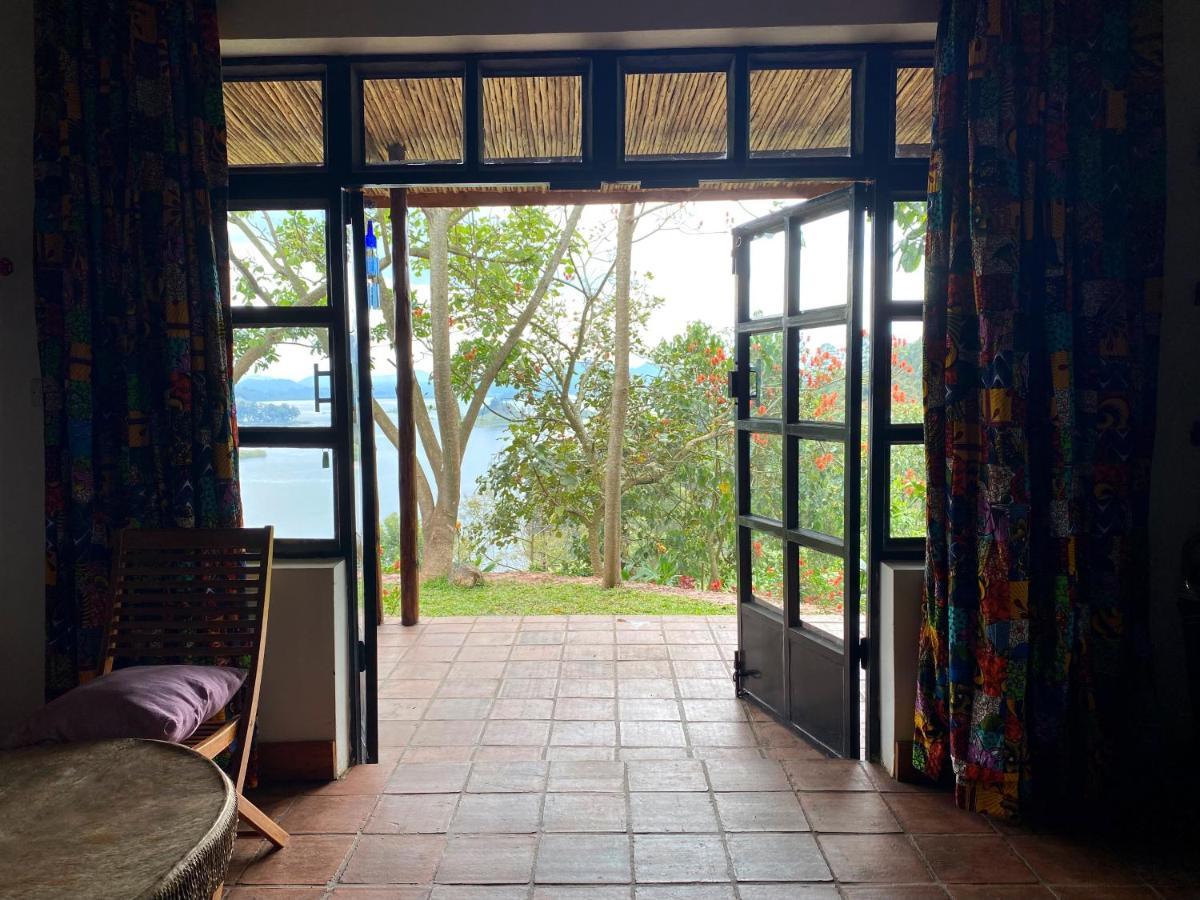 Chameleon Hill Forest Lodge Bwindi Impenetrable Park Exteriör bild